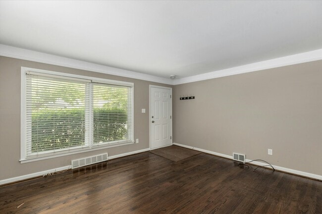 Building Photo - 4410 Rosewold Ave