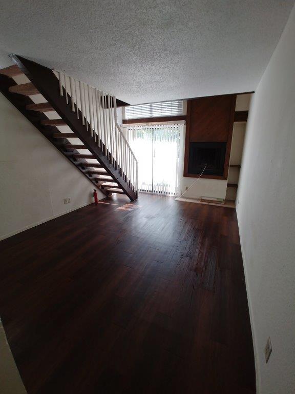 Foto del edificio - 701 W 25th St