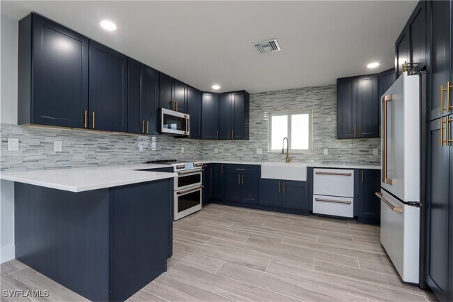 Building Photo - 27642 Imperial Shores Blvd