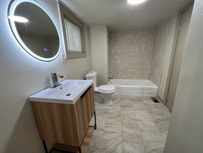 Foto del edificio - 626 8th st