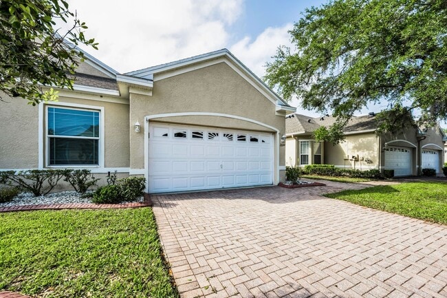 Photo - Beautifully Updated Villa House