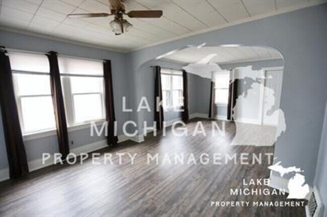 Foto del edificio - 1734 Delwood Ave SW