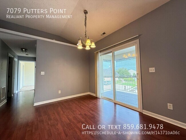 Foto del edificio - 7079 Putters Point