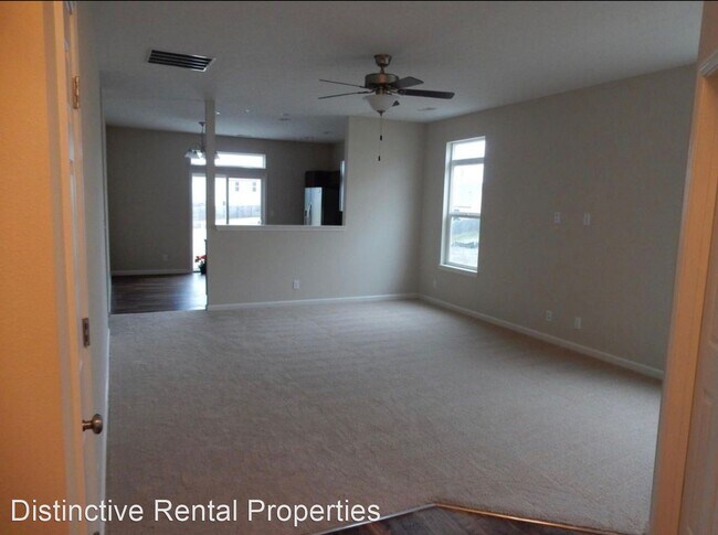 Building Photo - 3 br, 2 bath House - 2142 Rutherford Dr