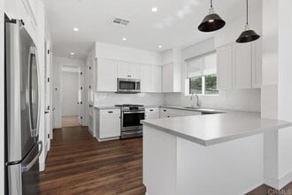 Building Photo - 1247 Stonemark Pl