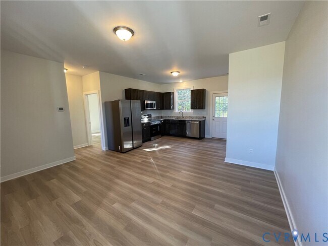 Foto del edificio - 68 Sandy Brooke Ln