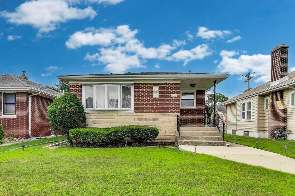 Foto principal - 521 157th St