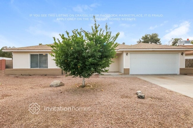 Building Photo - 2343 E Loma Vista Dr