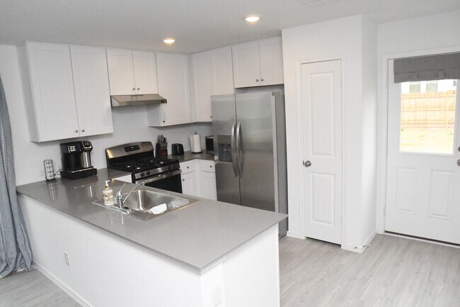 Foto del edificio - 722 Killdeer Trl