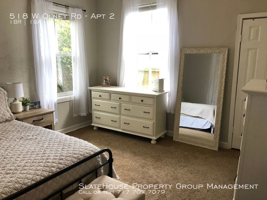 Foto principal - 518 W Olney Rd