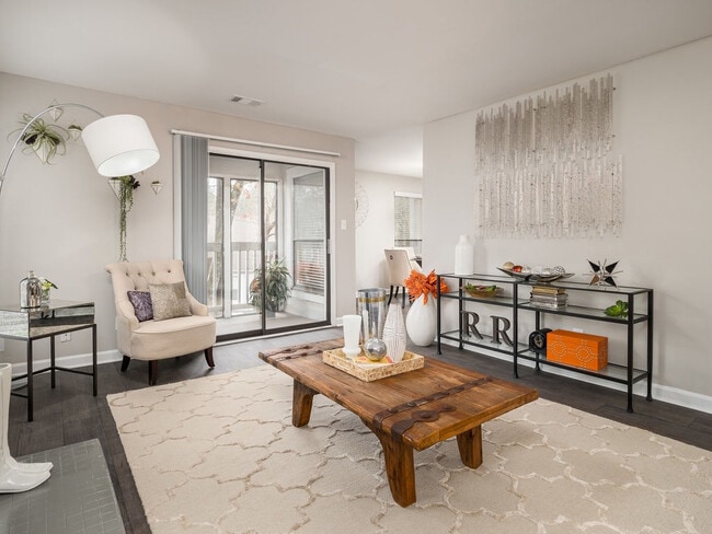 Building Photo - The Reserve at Ridgewood
