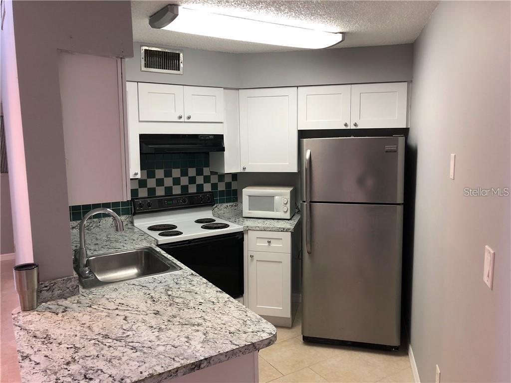 Primary Photo - 3600 Southpointe Dr