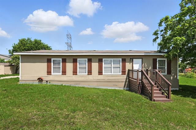 Primary Photo - 144 Sun Valley Dr