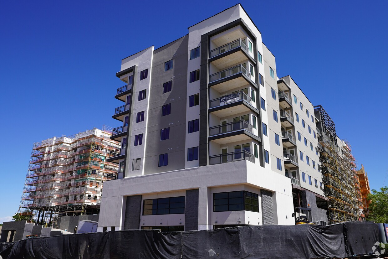 Markana Uptown Apartments in Albuquerque, NM