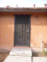 Building Photo - 3369 San Mateo Ct