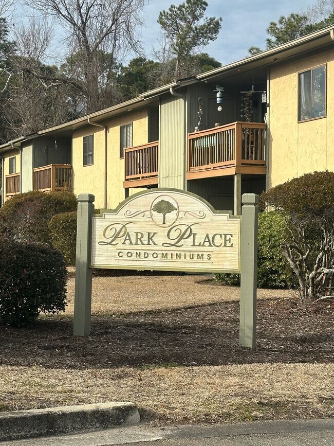 Foto del edificio - 3621 St Johns Ct