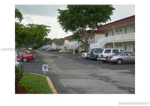 Foto del edificio - 5379 SW 40th Ave
