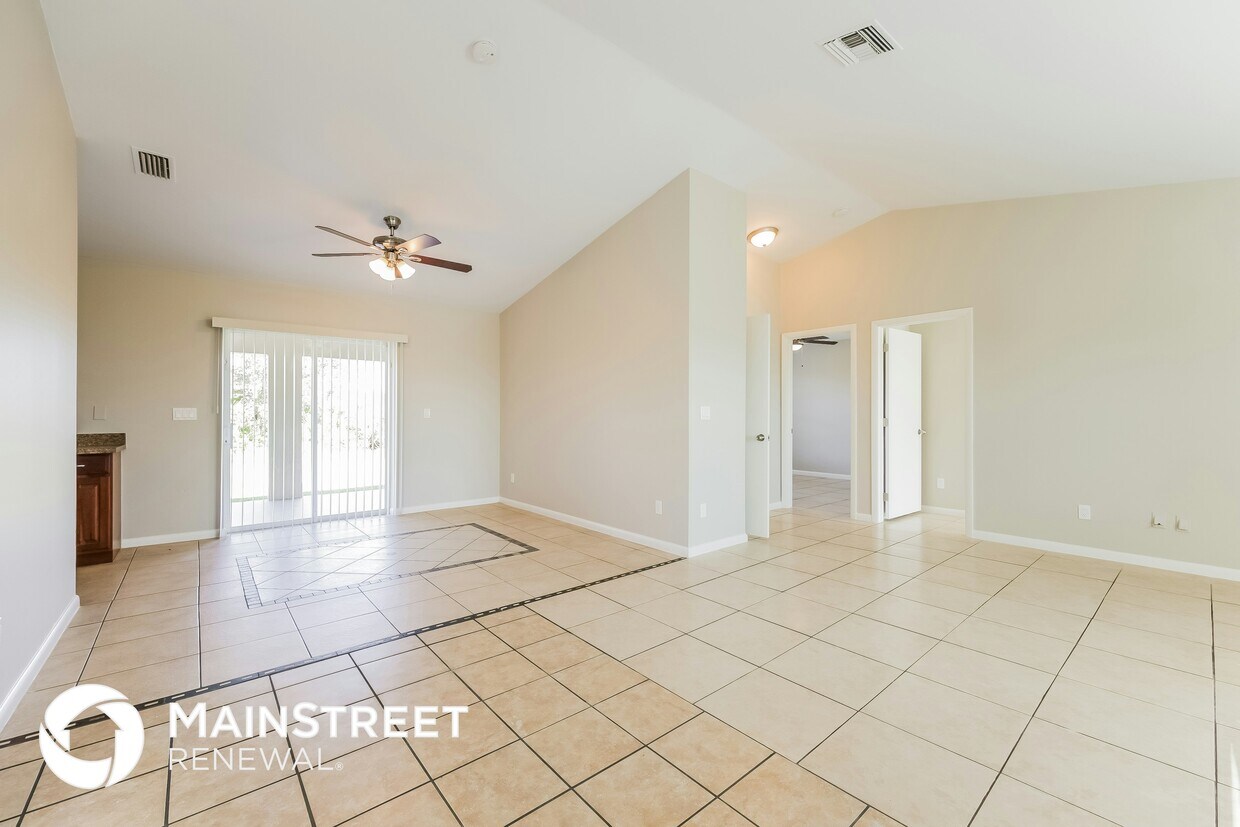 Foto principal - 2916 22nd St SW