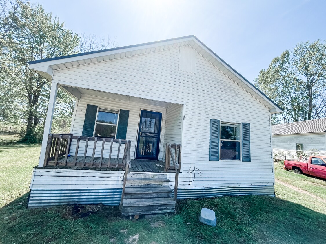Primary Photo - 118 Tuxedo Dr