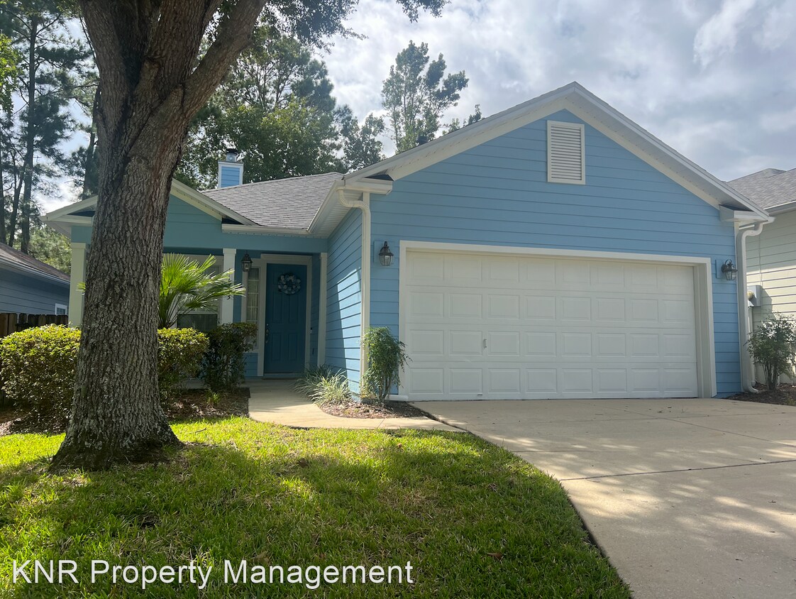 3 br, 2 bath House 11583 NW 17th Place House Rental in Gainesville