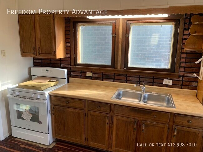 Foto del edificio - 1405 Highland Ave