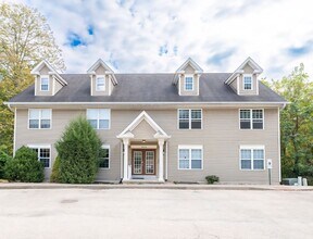 Building Photo - 3444 W Dorchester Ridge