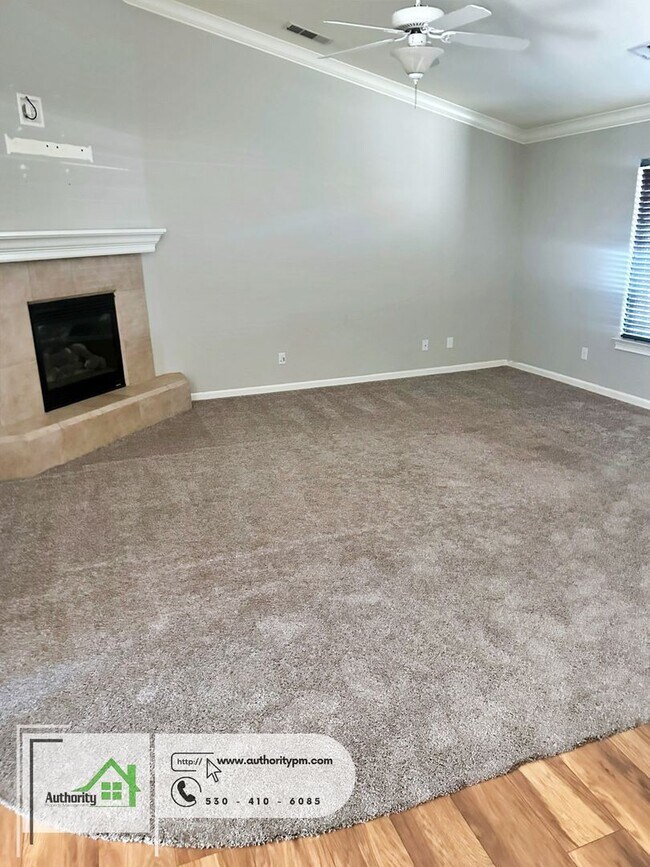 Building Photo - 2709 Citrine Ave