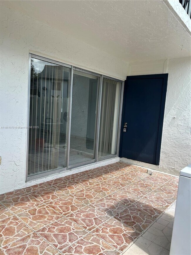 Building Photo - 15431 SW 86th Terrace