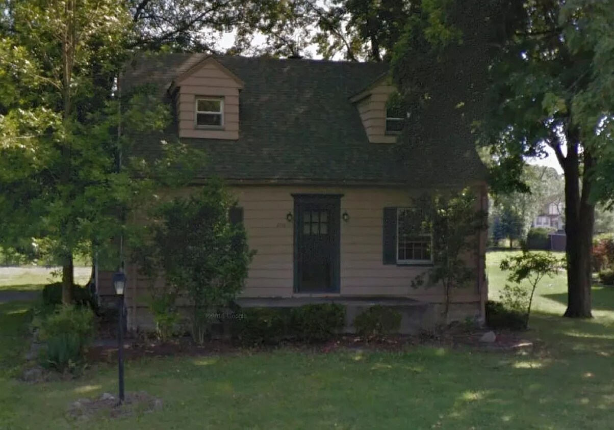 Primary Photo - 2713 Spitler Rd