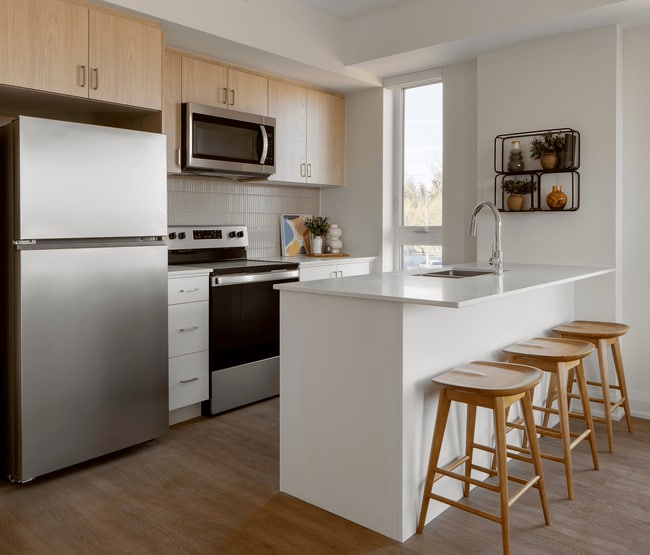 Building Photo - Brightwood