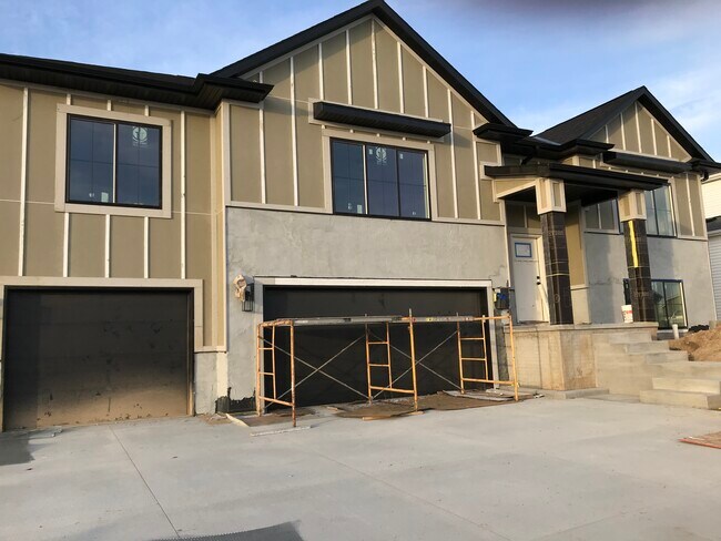 Building Photo - 782 Whitetail Run Cir