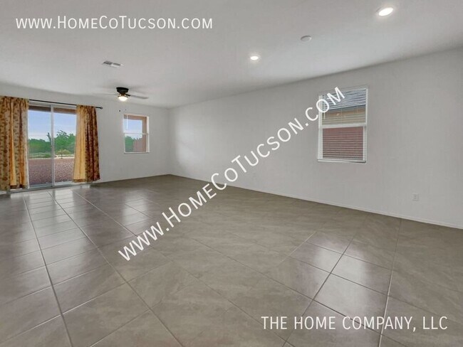 Foto del edificio - 5618 W Monterey Dr