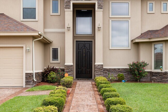 Foto del edificio - 2412 Serrano St