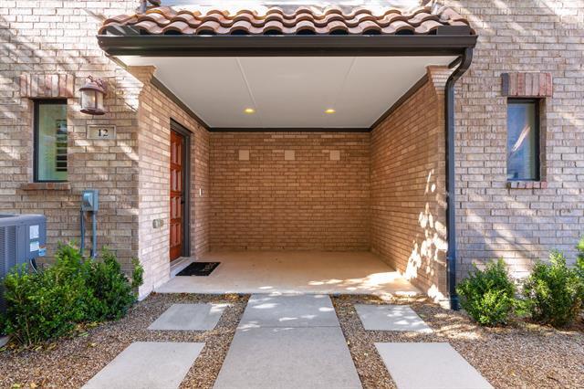 Foto principal - 13900 Noel Rd