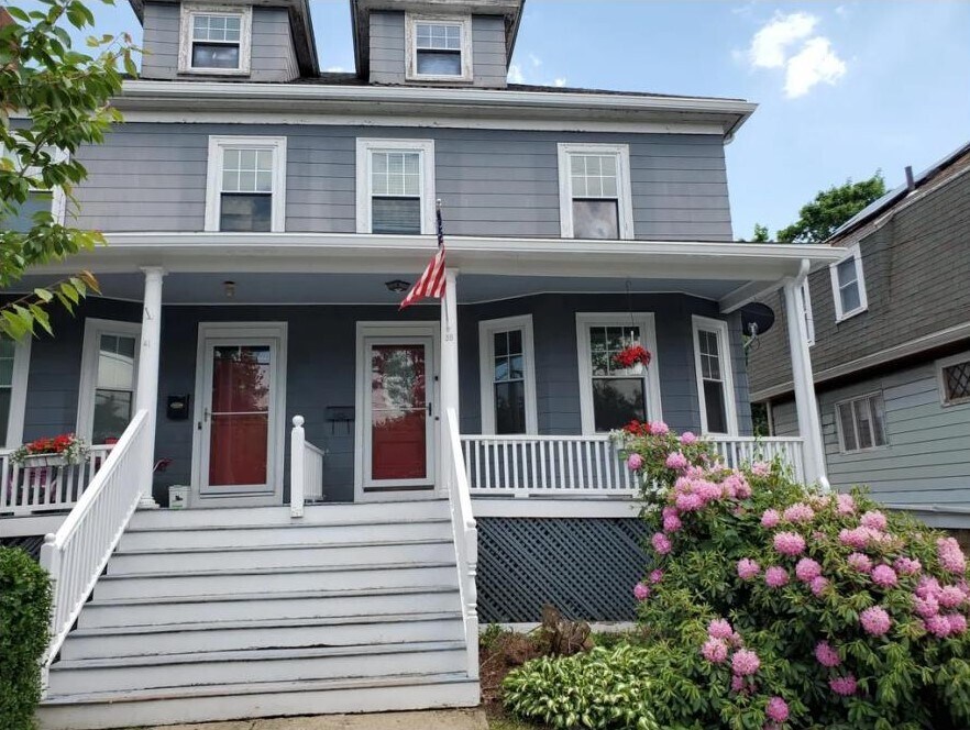 41 Odell Ave, Beverly, MA 01915 Townhome Rentals in Beverly MA