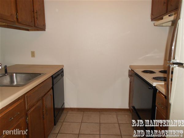 Building Photo - 2 br, 2 bath Condo - 2920 Ontario Ln Apt 10