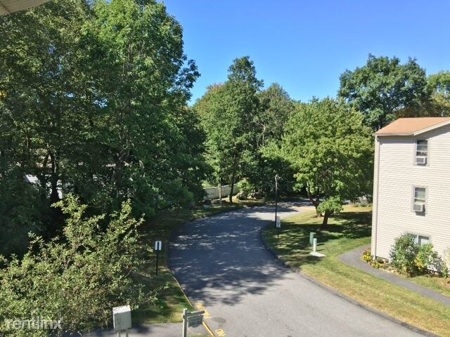 Primary Photo - 202 Village Dr