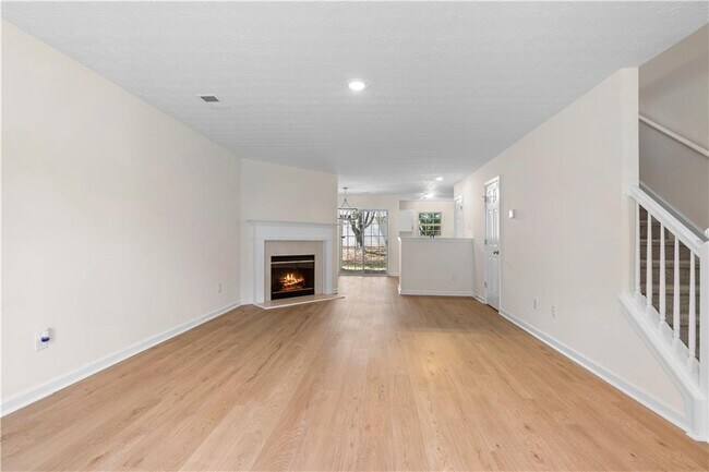 Foto del edificio - 6554 Arbor Gate Dr SW