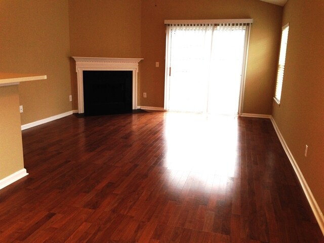 Building Photo - 116 Two Pond Loop