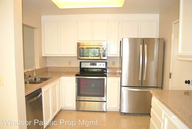Building Photo - 620 Canyon Woods Ct