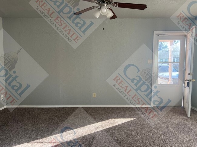 Foto del edificio - Cozy 2 Bedroom