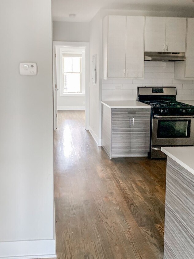 Foto principal - 3919 N Janssen Ave