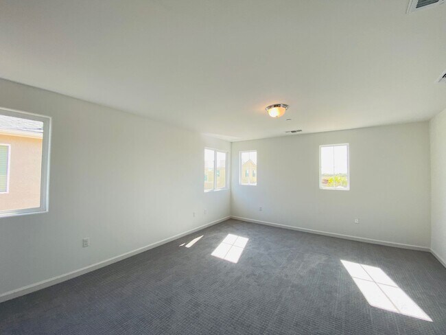 Building Photo - $2,350 Zero Deposit Ask Me How, Shields & ...