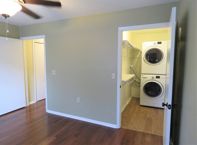 Foto del edificio - 518 E 7th St