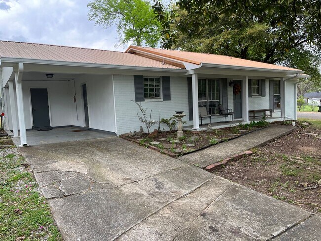 Foto del edificio - 1710 9th Street, Tuscaloosa, AL 35406