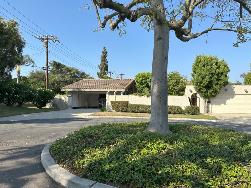 Primary Photo - 3014 Persimmon Pl