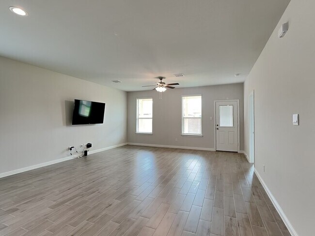 Foto del edificio - 9617 Brickridge Ln