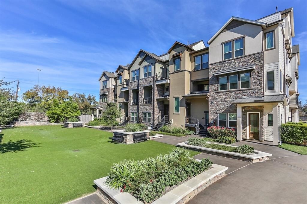 Foto principal - 2660 Fountain Key Blvd