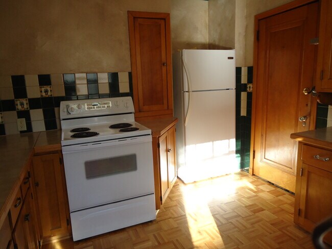 Foto del edificio - 4333 Beard Ave S