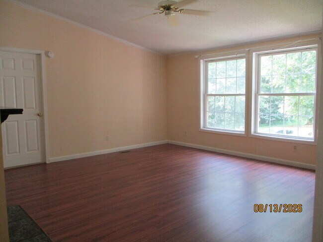Foto del edificio - 5300 Almeda Pl NW